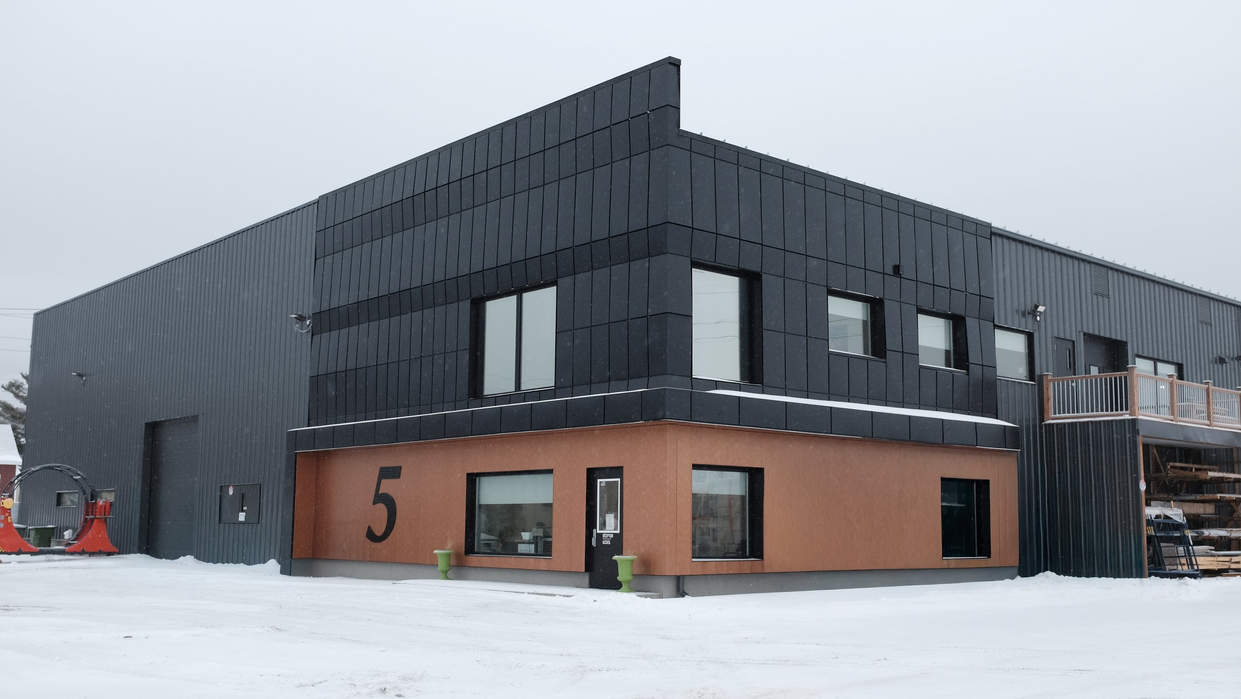 Équipe et usine UNICO à Beaupré